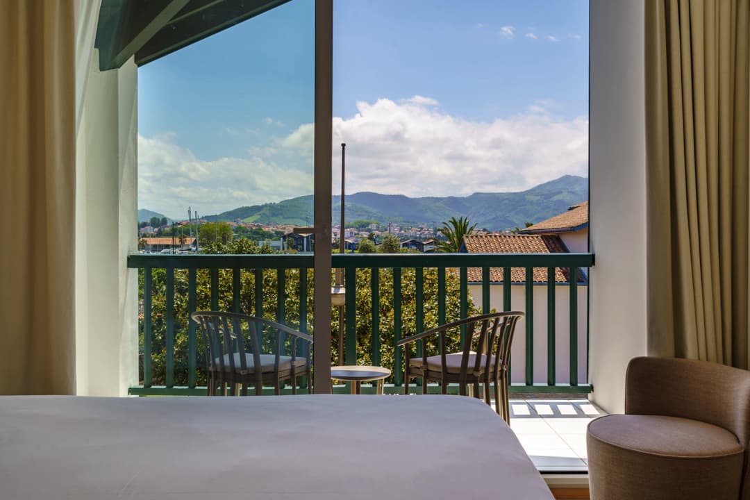 Chambre supérieure balcon